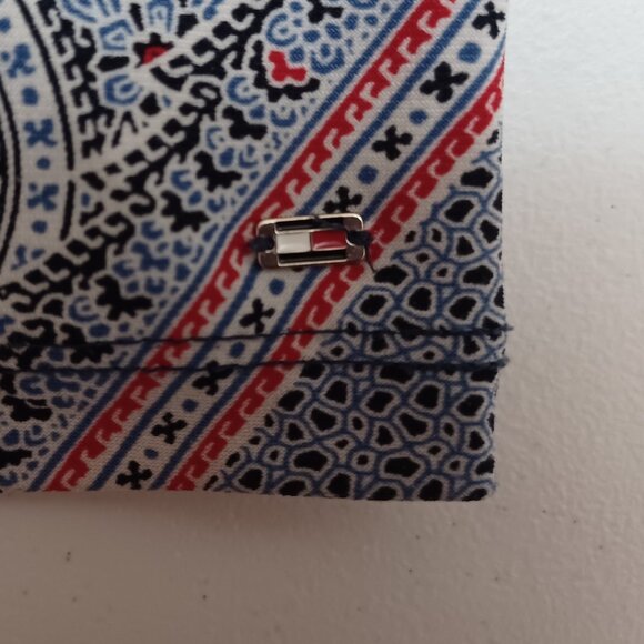 Women's Tommy Hilfiger Paisley Sleeveless Blouse /Tank Size Large - Picture 7 of 10